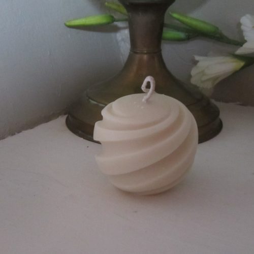 Bougie parfumée Sphère spirale (petit modèle)